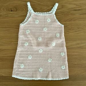 Adorable girls summer  dress from Zara, barely worn